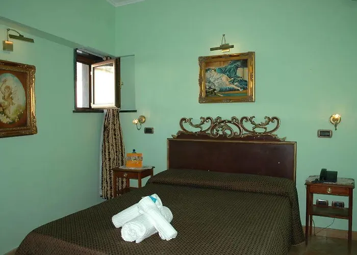 Vibel Hotel 2*
