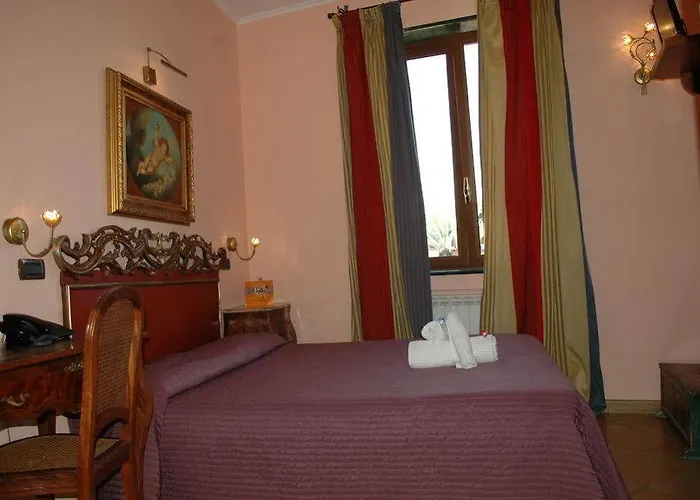 Vibel Hotel 2*